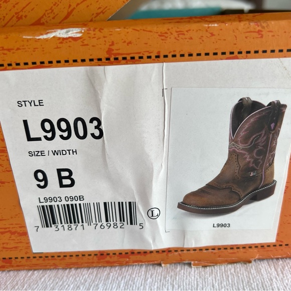 Justin Riding Boots - Picture 8 of 10